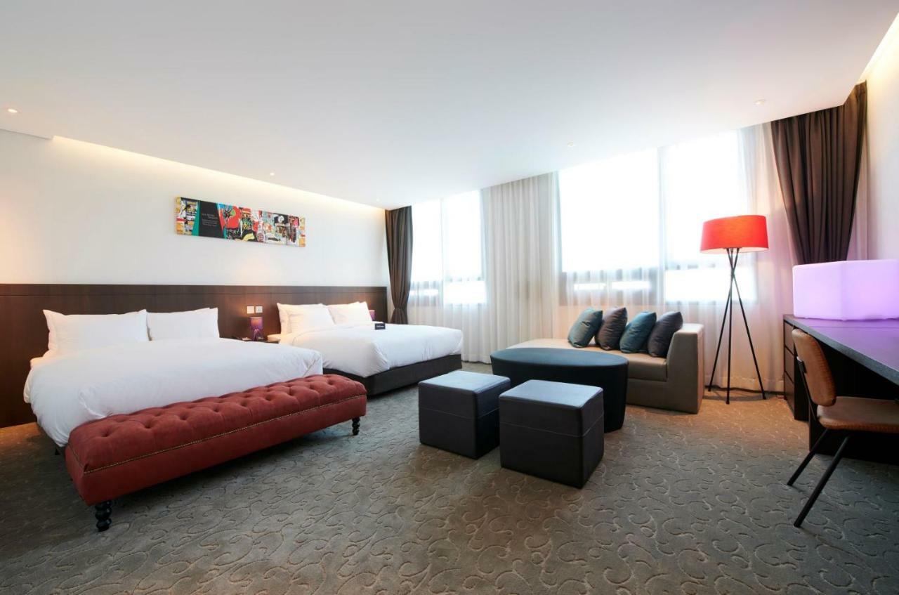 Hotel Mfelice Seoel Buitenkant foto
